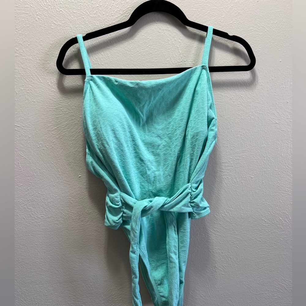 Cupshe Mint Green One Piece Swimsuit - Picture 11 of 11